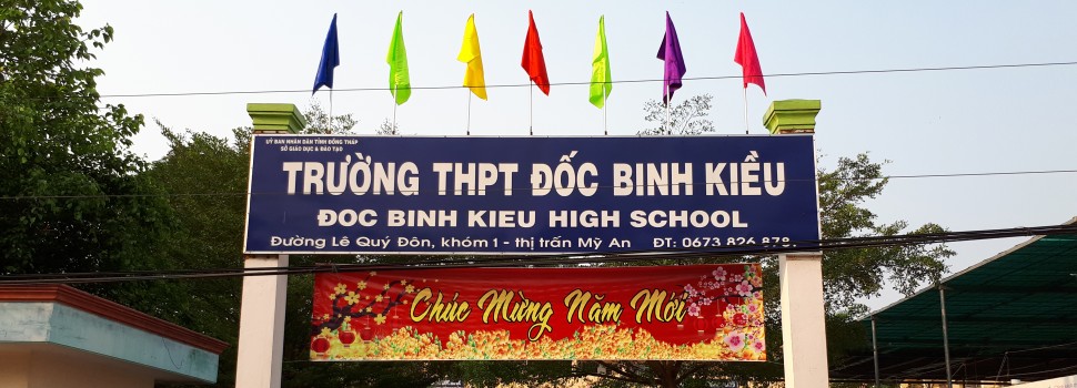 LỄ PHÁT THƯỞNG HỌC BỔNG TRƯỜNG THPT ĐỐC BÌNH KIỀU
